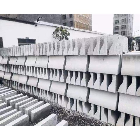 水泥制品的抗壓強度標準如何劃分？不同強度等級適用于哪些工程場景？